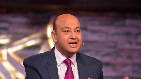 عمرو أديب عن إغلاق المحلات: ليه بنجيب بخاخة ونكتب بيها السبب بشكل قبيح؟