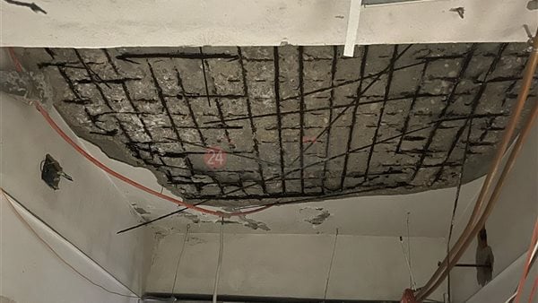 بعد سقوط جزء من السقف.. إخلاء طابقين بعناية الكلى والباطنة بمستشفى الفيوم العام