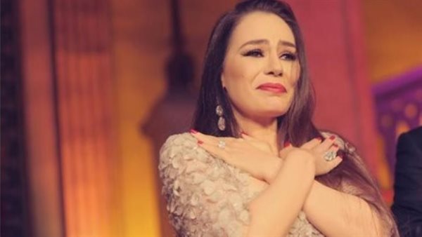 شريهان تنعى البابا فرنسيس: "رحل من حاول إنصاف الإنسانية"