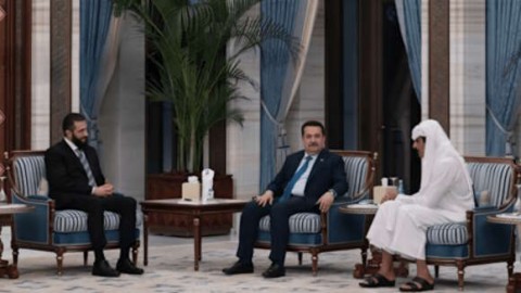 لماذا ترفض “القوى الشيعية” زيارة “الشرع” للعراق وهل يتمسّك “الجولاني” بدعوته لحُضور القمّة العربية لمُناكفتها؟.. مُذكّرة لاعتقاله فمن يمنع “الغاضبين” من استهدافه؟ ولقاء جمعه مع السوداني برعاية قطر ترك أثره السلبي كيف؟