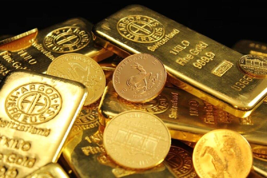 أسعار الذهب تحطم التوقعات وتقفز لـ 3500 دولار.. ما علاقة ترامب وباول؟