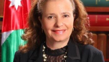 كريستين حنا نصر: نجاح العدالة والتنمية مرتبط بنجاح نظام اللامركزية الإدارية للدولة