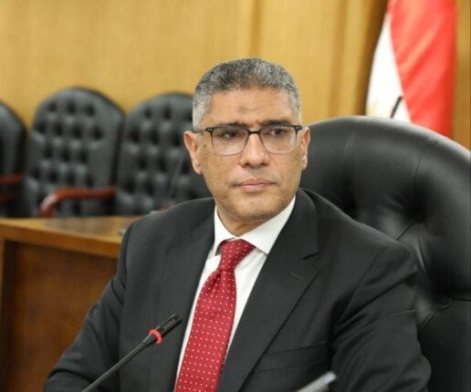محافظ الجيزة يمد مهلة التصالح في مخالفات البناء 6 أشهر إضافية