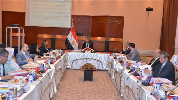 وزير التموين يترأس اجتماع مجلس إدارة اللجنة العامة للمساعدات الأجنبية وزير التموين يترأس اجتماع مجلس إدارة اللجنة العامة للمساعدات الأجنبية