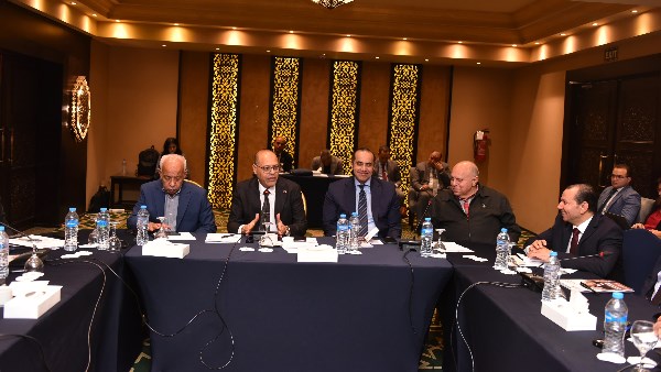 جبران: متغيرات سوق العمل تتطلب أعلى درجات التنسيق والتفاهم لمواجهة كافة التحديات