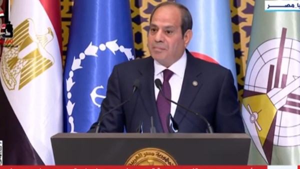 الرئيس السيسي في حفل تأهيل أئمة وزارة الأوقاف: خليكم حماة الحرية