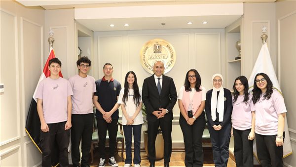 وزير التعليم لـ طلاب "النيل الدولية": البرمجة والذكاء الاصطناعي لغة المستقبل وركيزة لسوق العمل