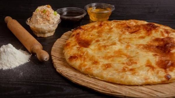 مورّق وطري.. طريقة عمل الفطير المشلتت للشيف نجلاء الشرشابي