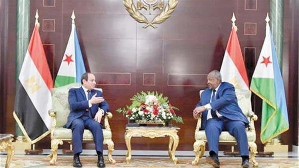الرئيس السيسي يلتقي بنظيره الجيبوتي في زيارة رسمية لتعزيز التعاون المشترك