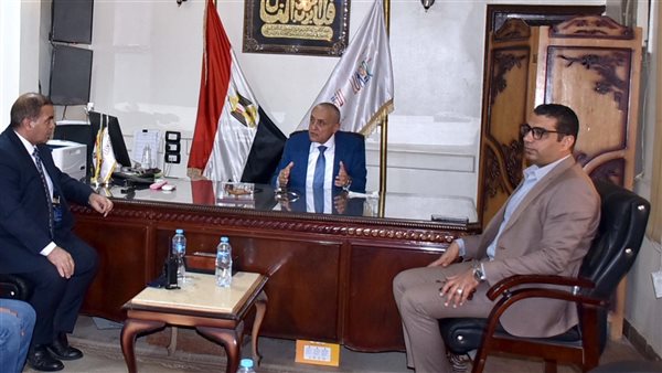 رئيس مركز ومدينة أرمنت : نسبة التنفيذ في ملف التصالح 97%.. صور
