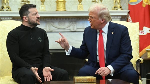 ترامب: زيلينيسكي يطيل الحرب مع روسيا برفضه التنازل عن القرم ترامب: زيلينيسكي يطيل الحرب مع روسيا برفضه التنازل عن القرم
