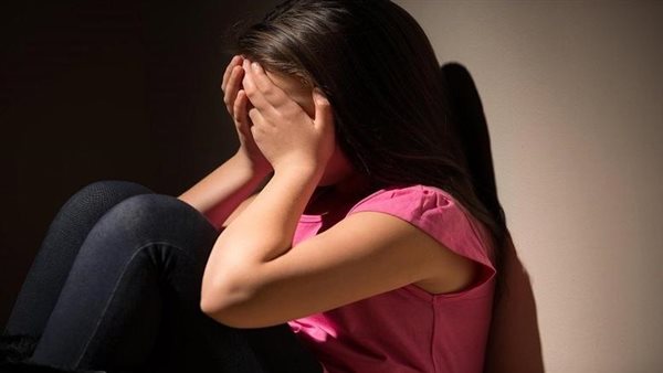 طفلة المقابر ضحية مدمن المخدرات.. خرجت لإلقاء القمامة فوقعت في مواجهة مع مجهول