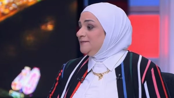 الخاطبة عبير حسن: الأهالي يتفقون على شروط الطلاق قبل الزواج