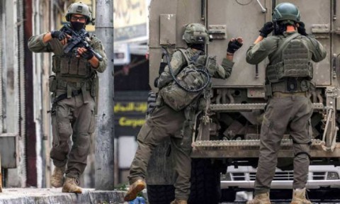 الضفة.. إصابة 3 فلسطينيين برصاص مستوطنين إسرائيليين في قرية بردلة الضفة.. إصابة 3 فلسطينيين برصاص مستوطنين إسرائيليين في قرية بردلة