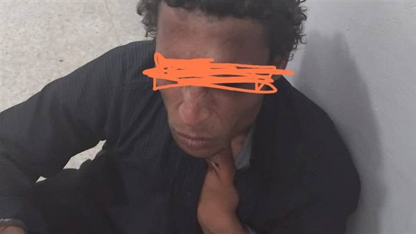 أهالي قرية منشأة اليوسفي في بني مزار يسلمون متسولا للشرطة حاول خطف طفل