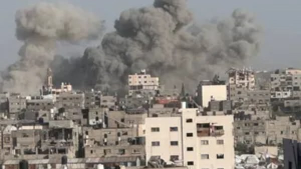 44 شهيدا في غارات الاحتلال على قطاع غزة منذ فجر اليوم 44 شهيدا في غارات الاحتلال على قطاع غزة منذ فجر اليوم