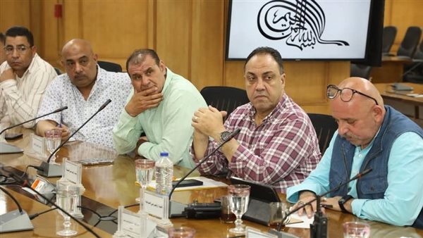 محافظة الجيزة تتابع مشروعات التطوير بمحيط الفنادق استعدادا لافتتاح المتحف الكبير محافظة الجيزة تتابع مشروعات التطوير بمحيط الفنادق استعدادا لافتتاح المتحف الكبير