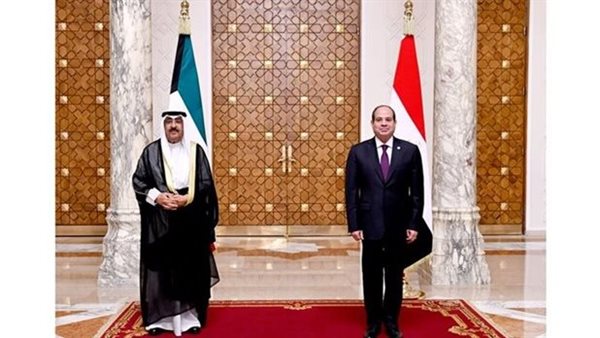 بلومبرج: الكويت تعتزم تحويل ودائعها في البنك المركزي المصري البالغة 4 مليارات دولار إلى استثمارات بلومبرج: الكويت تعتزم تحويل ودائعها في البنك المركزي المصري البالغة 4 مليارات دولار إلى استثمارات
