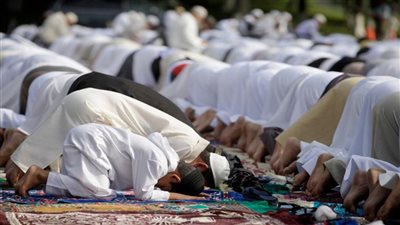 اعرف الآن.. موعد صلاة الجمعة بعد عودة العمل بالتوقيت الصيفي فى مصر