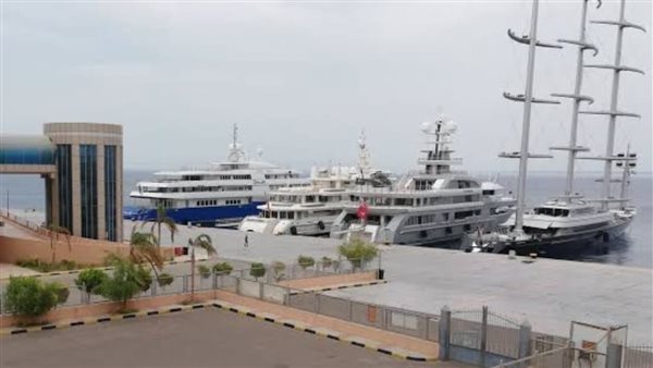 إغلاق ميناء الغردقة البحري لسوء الأحوال الجوية