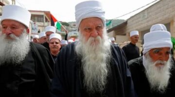 الزيارة الثانية خلال شهر.. قرابة 600 رجل دين درزي من سوريا يتوجهون إلى إسرائيل للمشاركة في إحياء مناسبة دينية