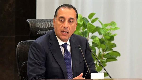 مدبولي يتوجه إلى أوغندا لترؤس وفد مصر بقمة المساهمة بقوات في بعثة الاتحاد الإفريقي