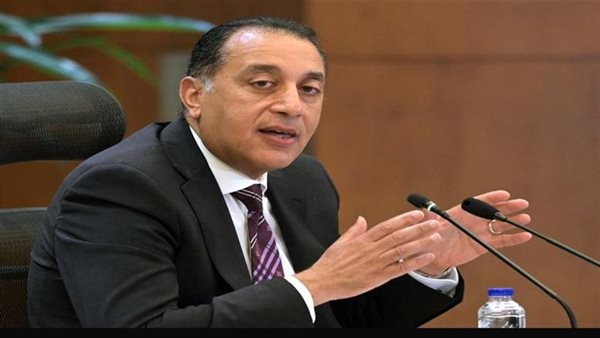 مدبولي يتوجه إلى أوغندا لترؤس وفد مصر بالقمة غير العادية للدول المساهمة بقوات في بعثة الاتحاد الأفريقي