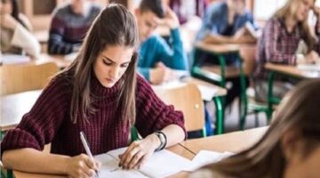 التعليم تعلن جدول إتاحة النماذج الاسترشادية لـ امتحانات الثانوية العامة