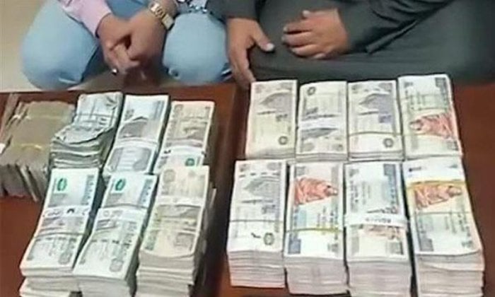 القبض على عاطل بتهمة غسل 31 مليون جنيه من تجارة السلاح