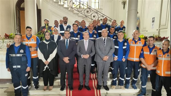رئيس «الإسعاف» يبحث مع محافظ الإسكندرية زيادة التغطية وتطوير مبنى كوم الدكة