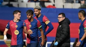 برشلونة يصل مدينة إشبيلية استعدادا لملاقاة ريال مدريد فى نهائي كأس الملك