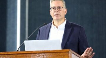 وزير البترول يلتقي مع مدير وكالة الطاقة الدولية في قمة مستقبل أمن الطاقة بلندن