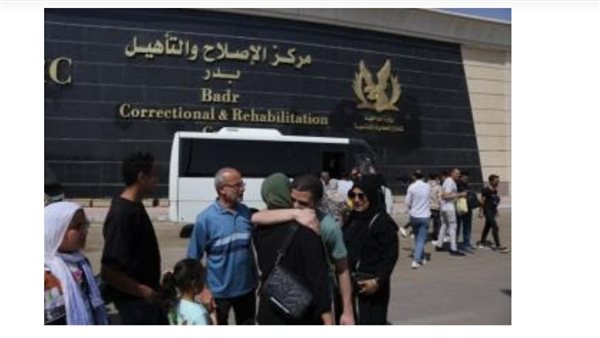 بمناسبة عيد تحرير سيناء.. الإفراج عن 746 نزيلاً بمناسبة عيد تحرير سيناء.. الإفراج عن 746 نزيلاً