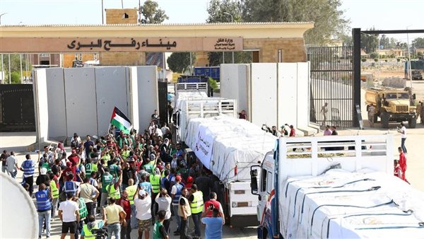 الأونروا: 3 آلاف شاحنة مساعدات جاهزة لدخول قطاع غزة والاحتلال يمنعها