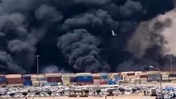 ارتفاع عدد المصابين في انفجار ميناء بندر عباس الإيراني إلى أكثر من 400 شخص