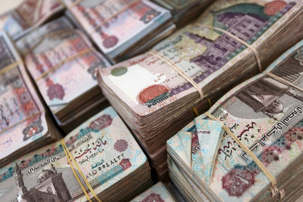 سعر الدولار في مصر اليوم السبت 26-4-2025.. السوق السوداء تنكمش