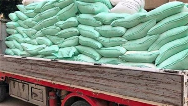 ضبط 11 طن دقيق مدعم في حملات تموينية على المخابز ضبط 11 طن دقيق مدعم في حملات تموينية على المخابز