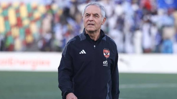 إعلامي مدافعًا عن كولر: عمل تاريخ عظيم مع الأهلي في سنتين ونص