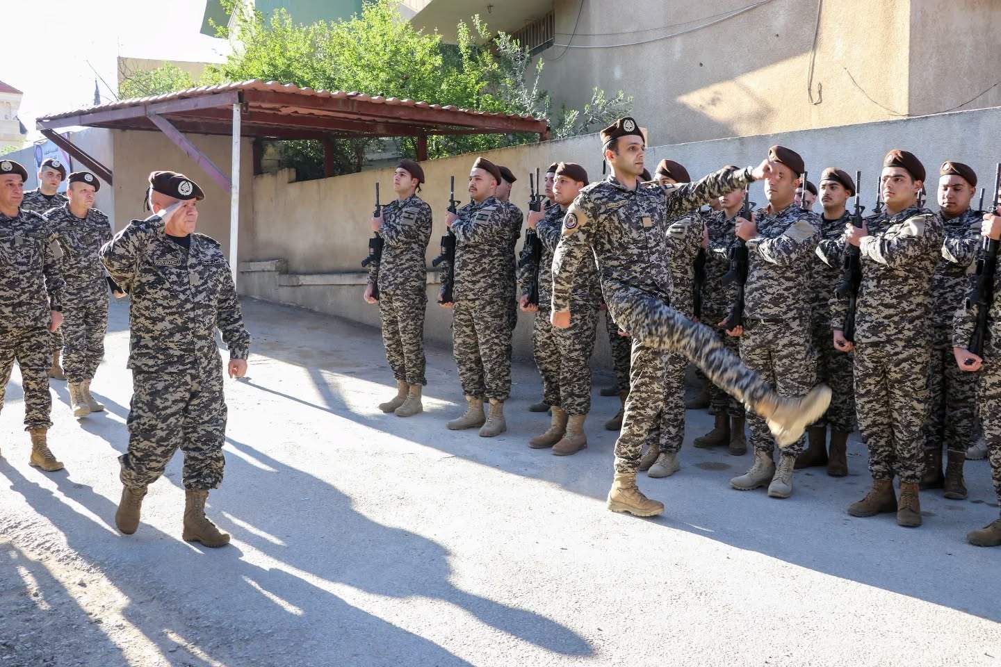 بالفيديو – اللواء لاوندس للضباط والعسكريين: تأكيد على الشفافية.. ماذا عن الأوضاع المعيشية؟