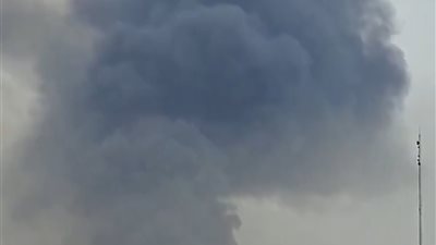 «كارثة ميناء رجائي».. ارتفاع حصيلة ضحايا انفجار جنوبي إيران إلى 5 قتلى و 700 مصاب