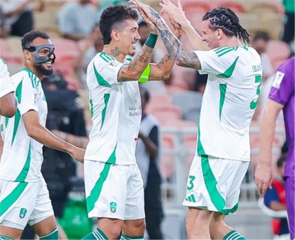 الأهلي السعودي يتأهل لنصف نهائي دوري أبطال آسيا للنخبة