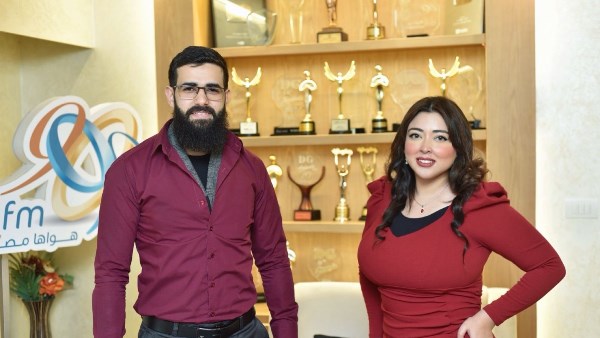 مي إيهاب تستضيف الدكتور عبد الرحمن ترك على إذاعة الراديو ٩٠٩٠