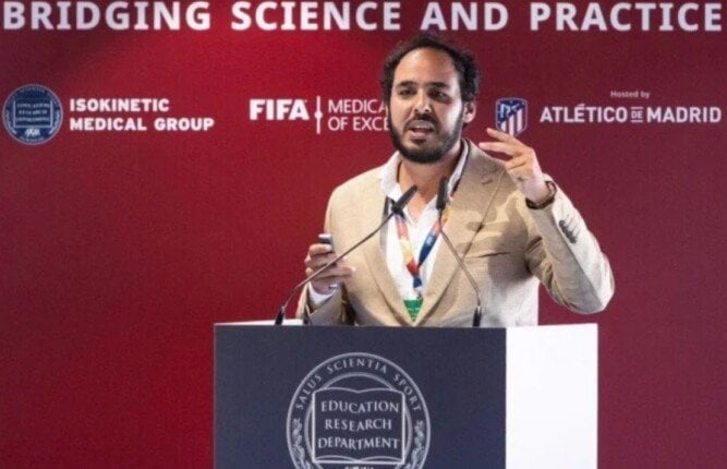 للمرة الخامسة.. دكتور إبراهيم عنبة يحاضر في مؤتمر الأيزوكينيتك العالمي ممثلًا للعلاج الطبيعي المصري