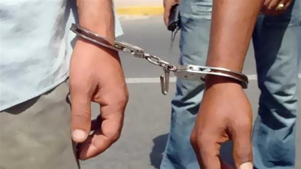 ضبط قضايا مخدرات وأسلحة نارية بأسوان