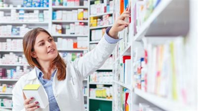 بقالهم سنتين.. تحرك برلماني بشأن تأخر تكليف دفعة صيدلية 2023