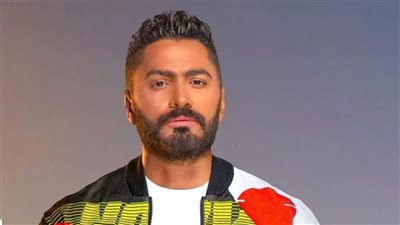 تامر حسني غاضبًا بعد حادث قصر البارون وسقوط مصابين: مش حفلتي ولا تنظيمي