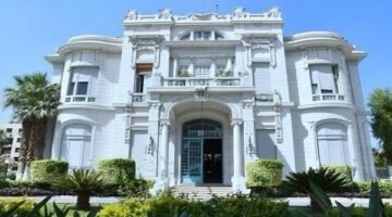 لجنة جوائز جامعة عين شمس تعقد اجتماعها السنوى
