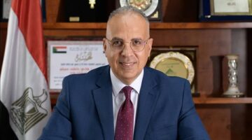 وزير الري يتابع تنفيذ خطة صيانة وتطهير منظومة الصرف الزراعي