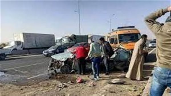 إصابة 3 أشخاص في تصادم 4 سيارات أعلى كوبري أكتوبر