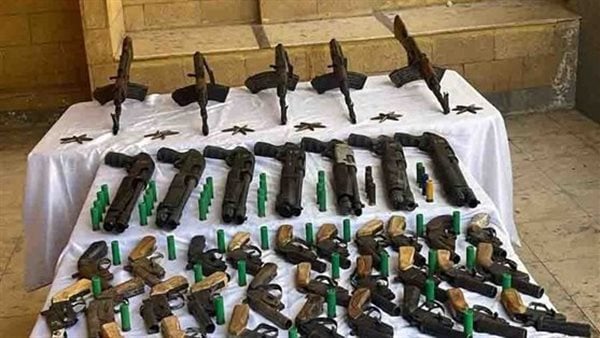 خطر على الأمن العام.. تفاصيل القبض على متهمين أدارا ورشة لتصنيع السلاح بأسيوط